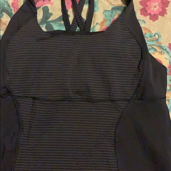 Lululemon tank top - Picture 2 of 9